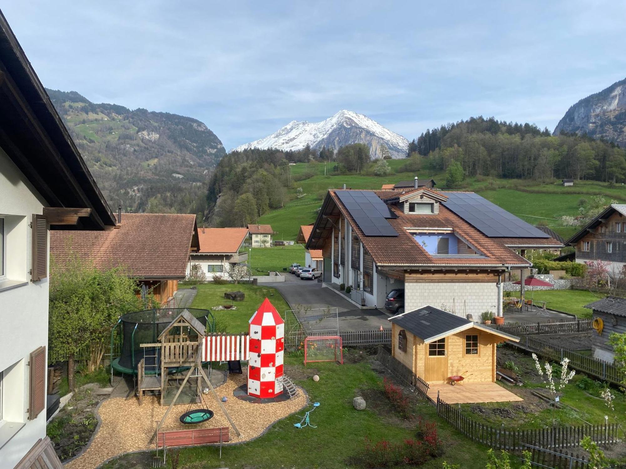 Spring Inn Appartments Meiringen Exterior foto
